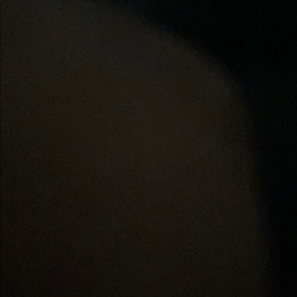 Meet your Posher, Danielle - Picture 1 of 1